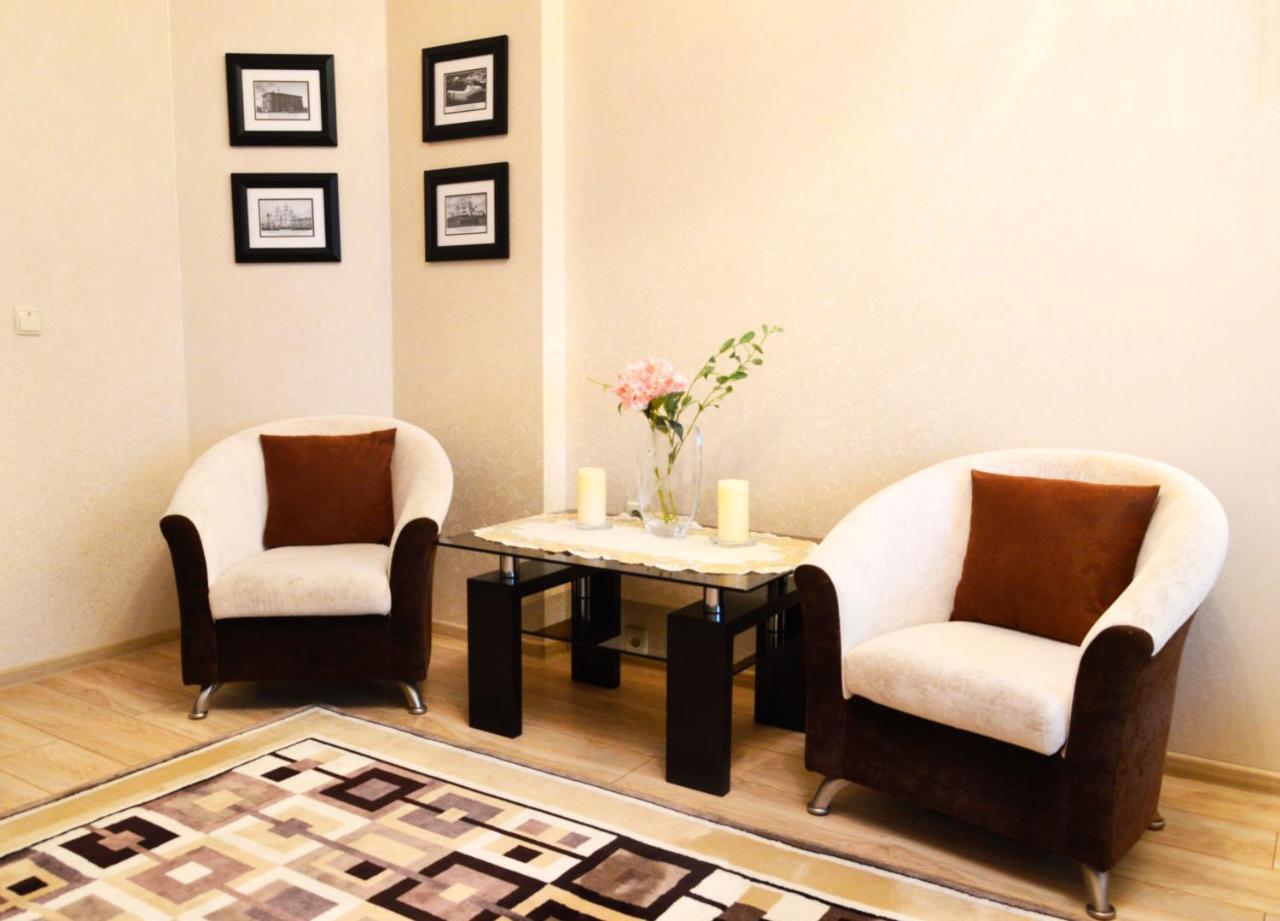 Comfort Apartments - Beautiful Suite By The Park Grodno Eksteriør bilde