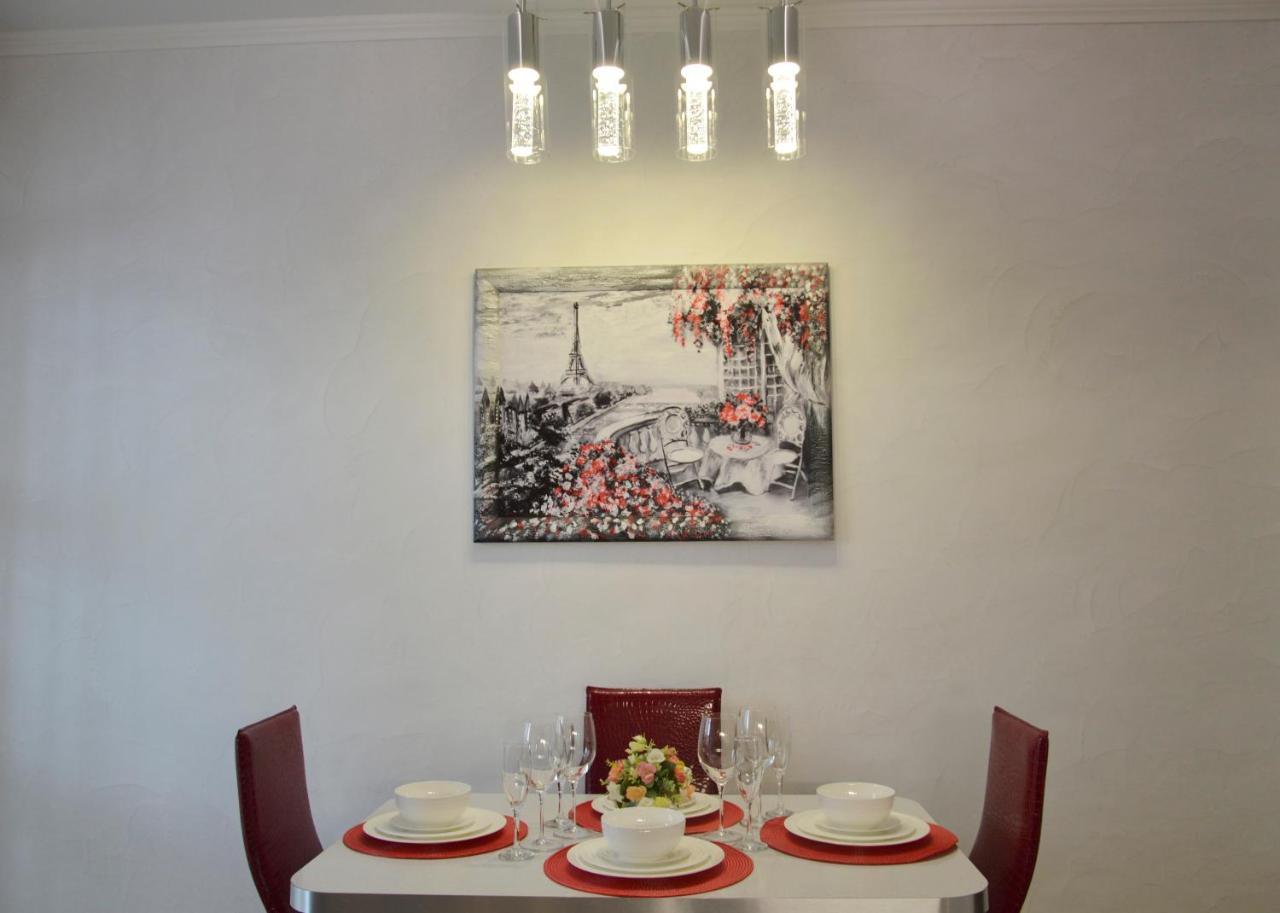 Comfort Apartments - Beautiful Suite By The Park Grodno Eksteriør bilde